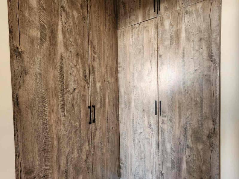 For rent a villa in Ajman Al Zahia, area 3014 feet, 3 master bedrooms