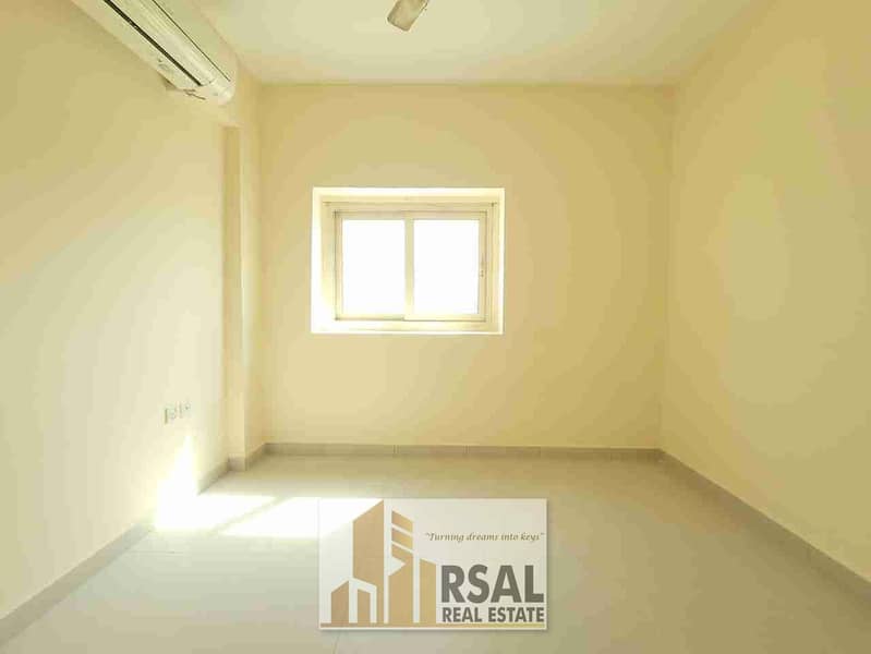 Spacious Lavish 1 Bhk Aparment For Bachelors prime Location Near Tea