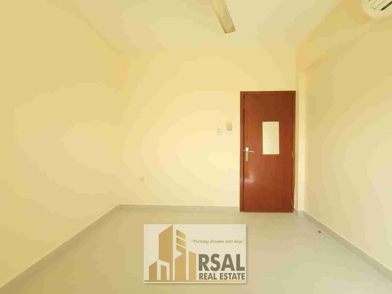 Spacious Lavish 1 Bhk Aparment For Bachelors prime Location Near Tea