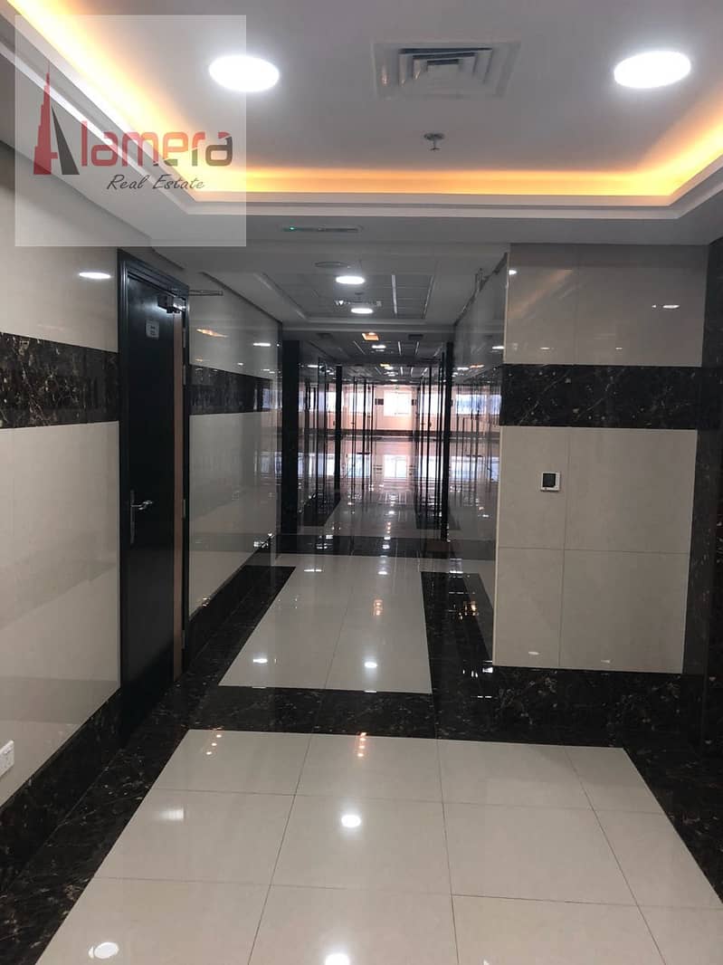 1PARKING / FAMILY BUILDING / KIDS PLAY AREA