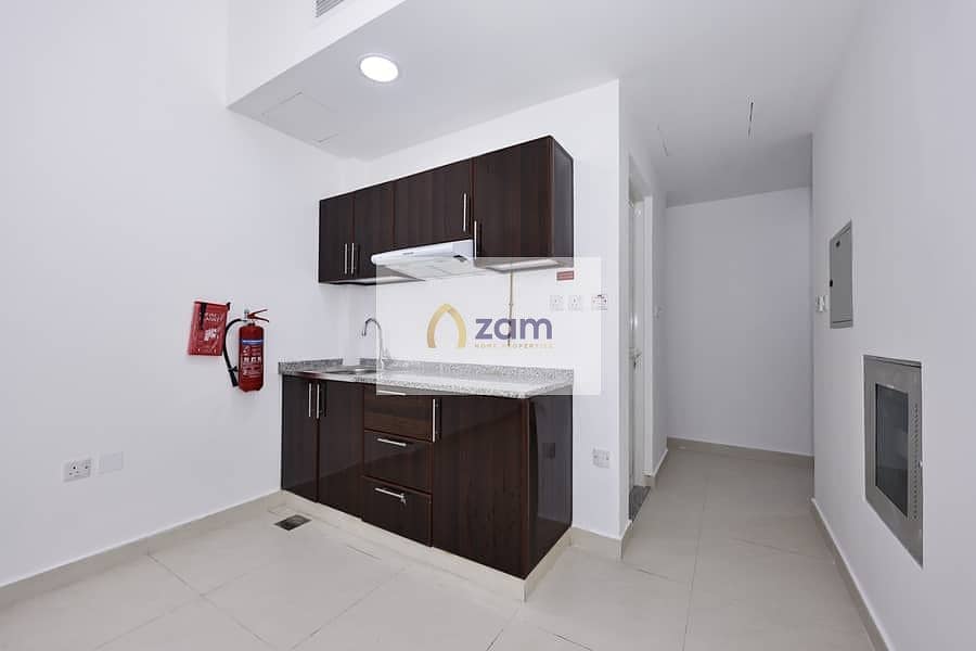 AL ARJAWAN, KARAMA, DUBAI