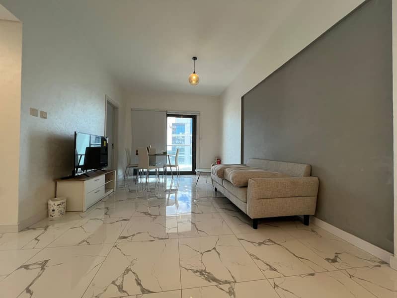 Fully Furnished 1BR With Canal View