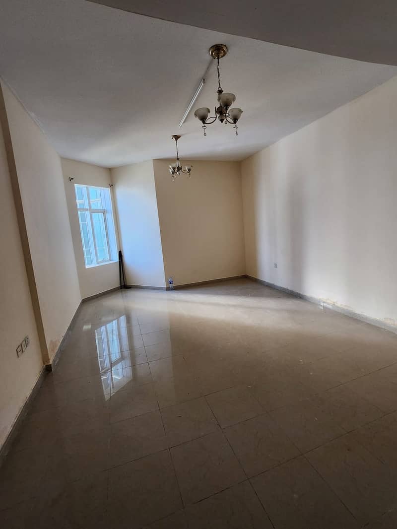 Horizon Towers, Empty Studio for Sale