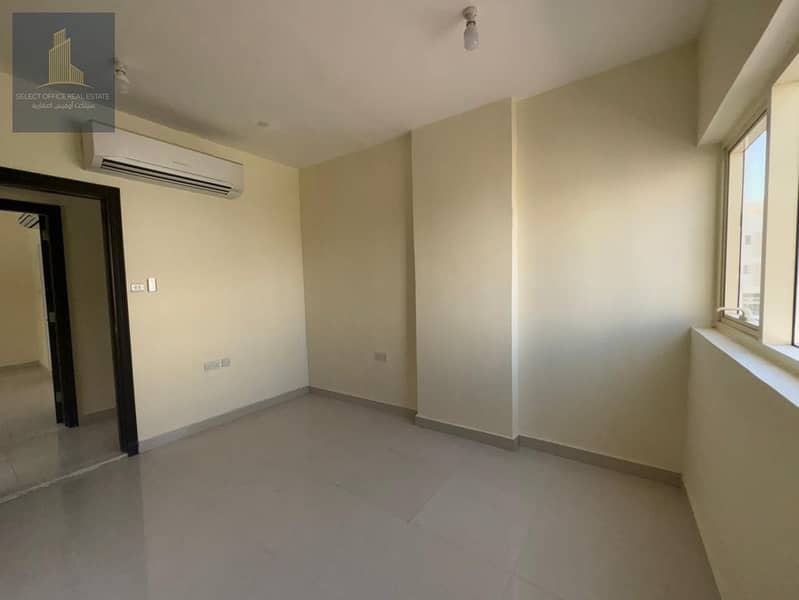 City View Good Location 2 Balcony