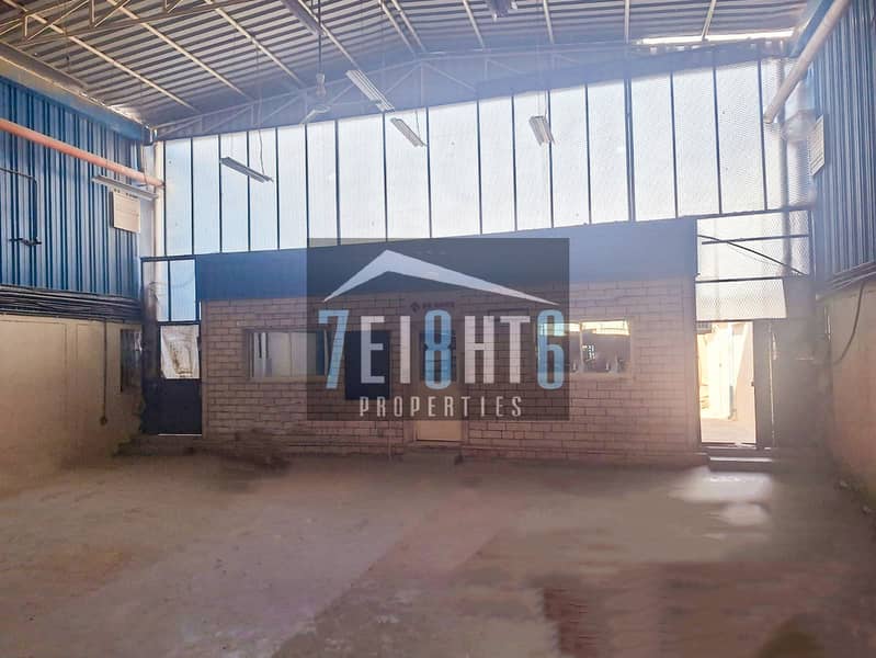 Warehouse for rent in Al Quoz
