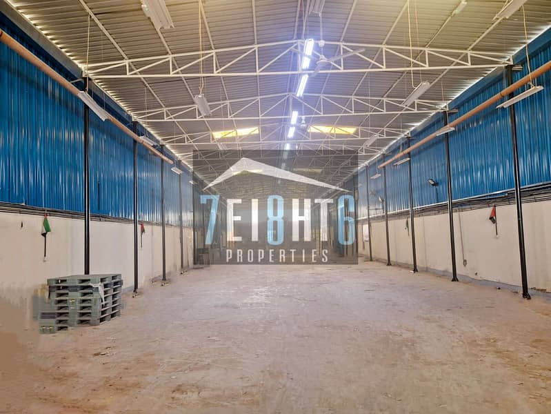 Warehouse for rent in Al Quoz