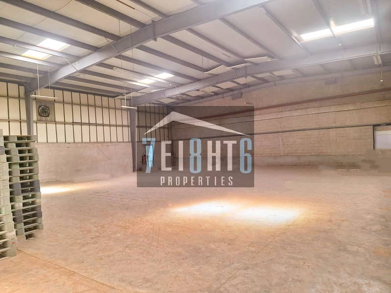 Warehouse for rent in Al Quoz