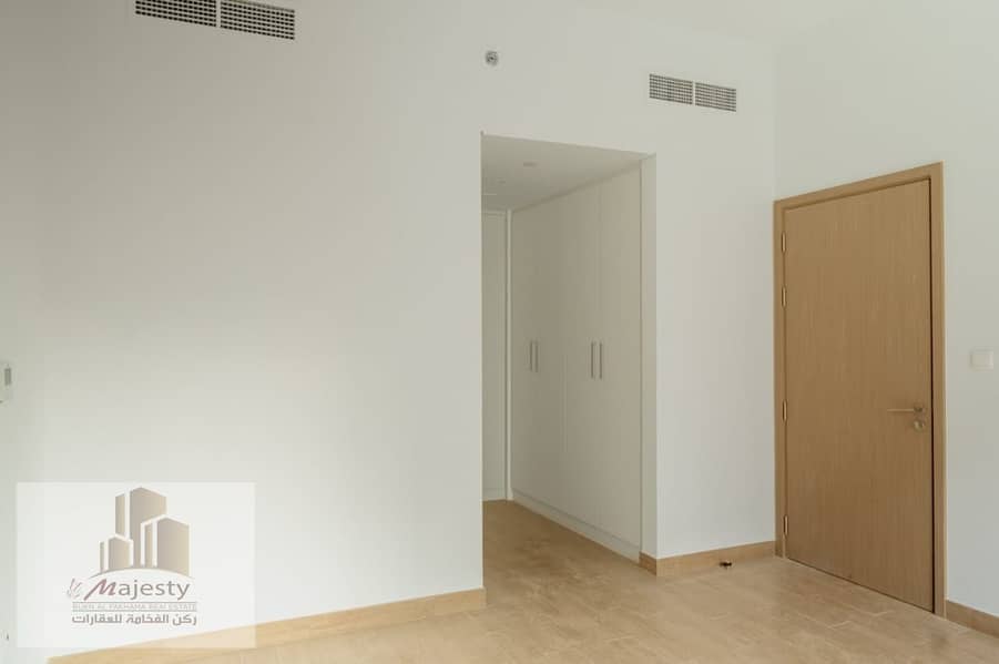 For sale a threebedroom apartment in Maryam Island in Sharjah, Al