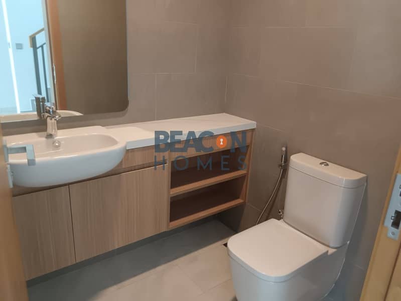 3 Bedroom Plus Maid Near to Pool & Park Vastu