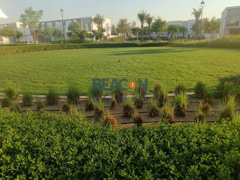 3 Bedroom Plus Maid Near to Pool & Park Vastu