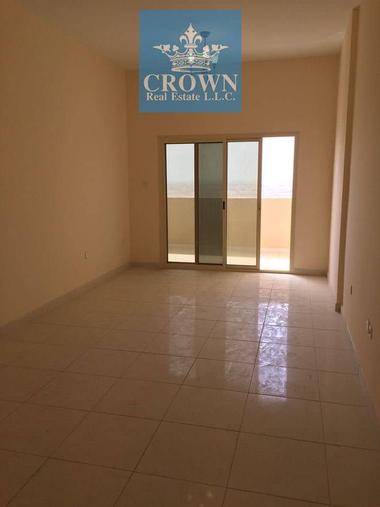 AVAILABLE FOR RENT! 2 BHK WITH PARKING IN LAVENDER TOWER