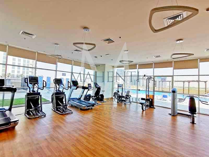 Spacious ONE Bedroom With Parking in Peaceful Place JVC