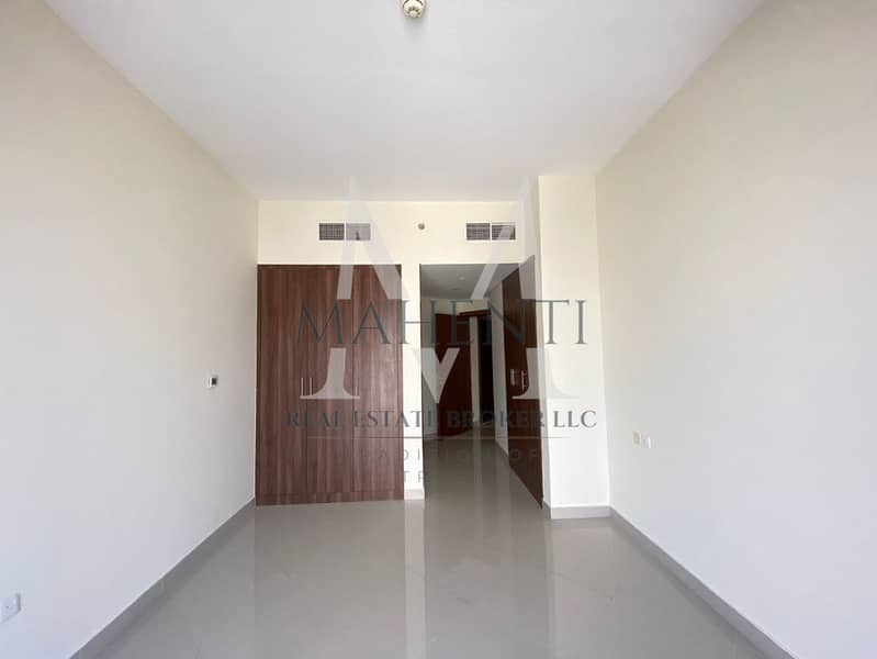 Spacious ONE Bedroom With Parking in Peaceful Place JVC