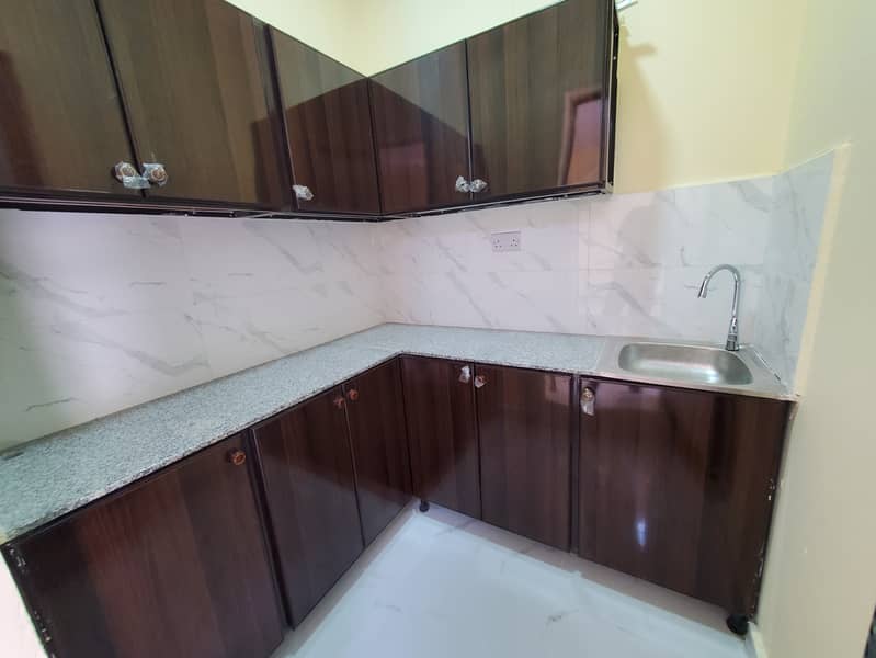 BRAND NEW BIG STUDIO WITH PRIVATE ENTRANCE AND SAPRATE KITCHEN AND