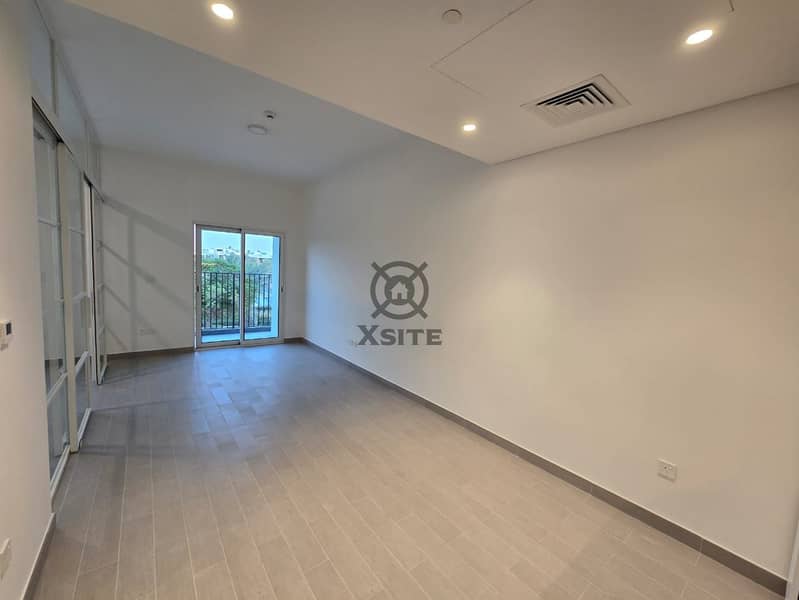 Brand New Park View Ready to Move