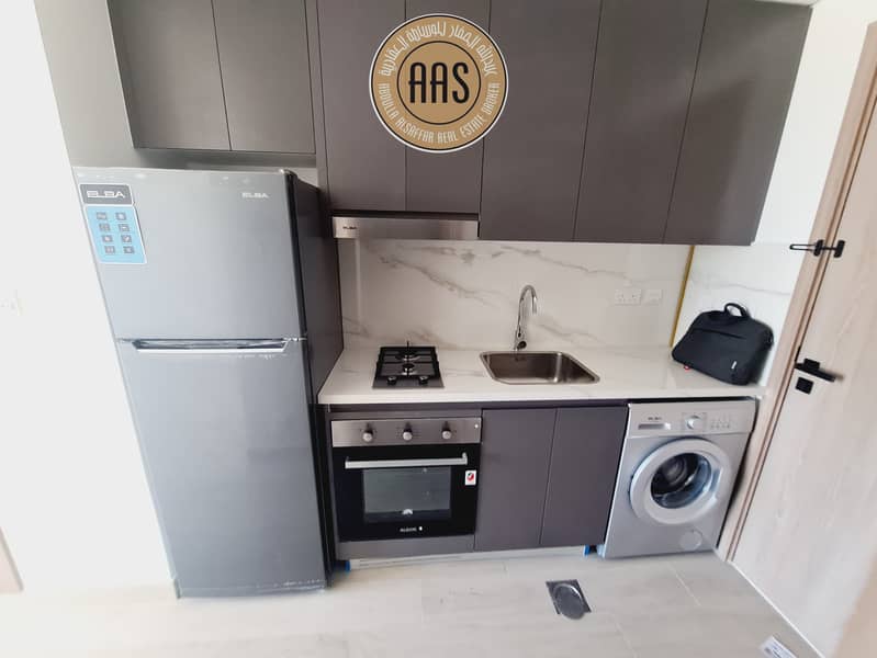 Lavish Studio apartment//Chiller free// Al Furjan area// Kitchen