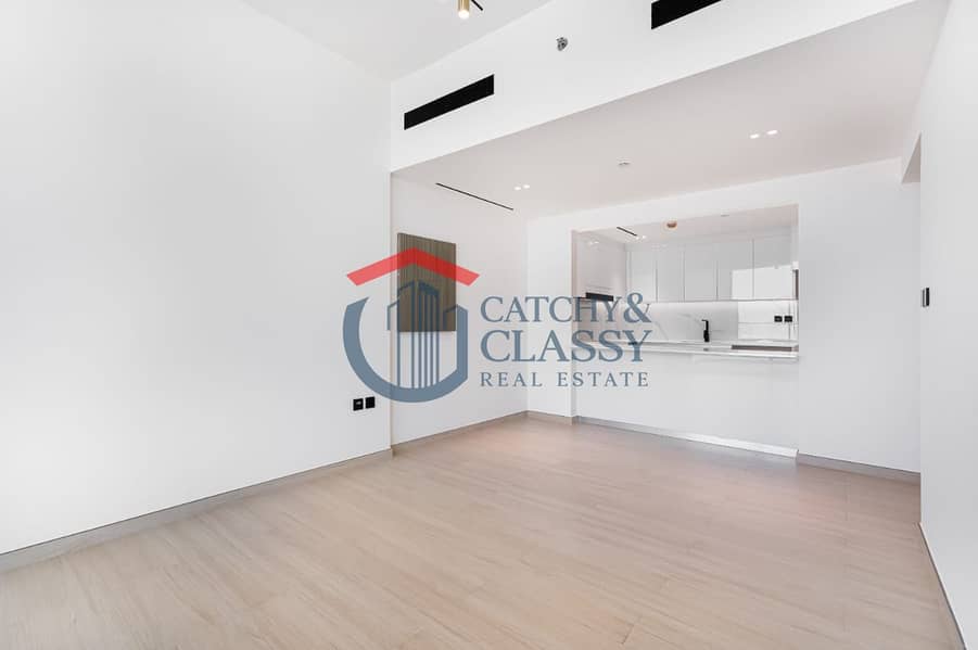 2 BR Nice Layout Prime Location High Floor