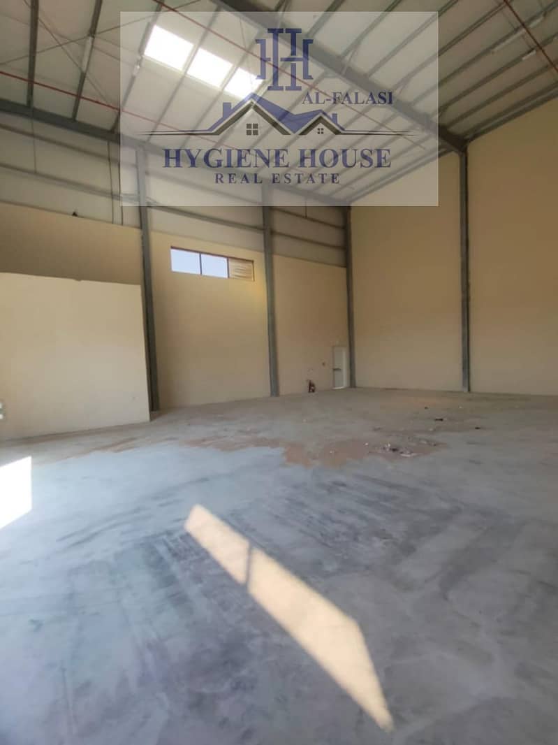 Warehouses for rent, 3800 feet in Umm Al Quwain