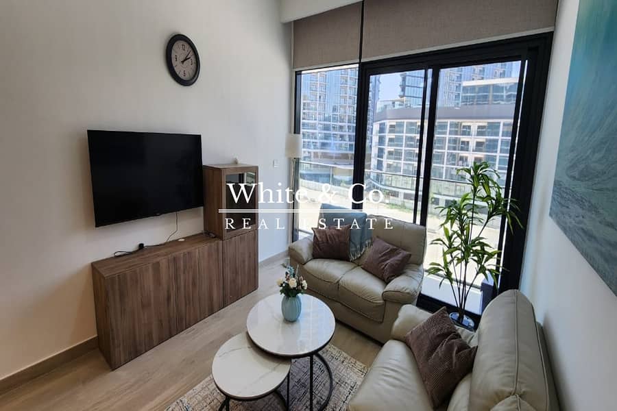 Bright Spacious Fully Furnished