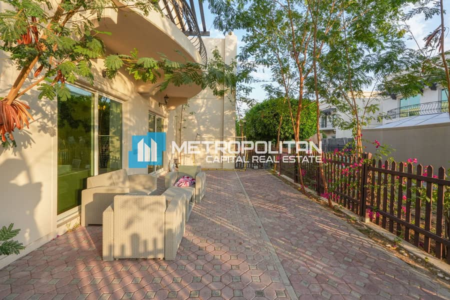 Corner 4BR Rented Till April 2025 Ideal Location