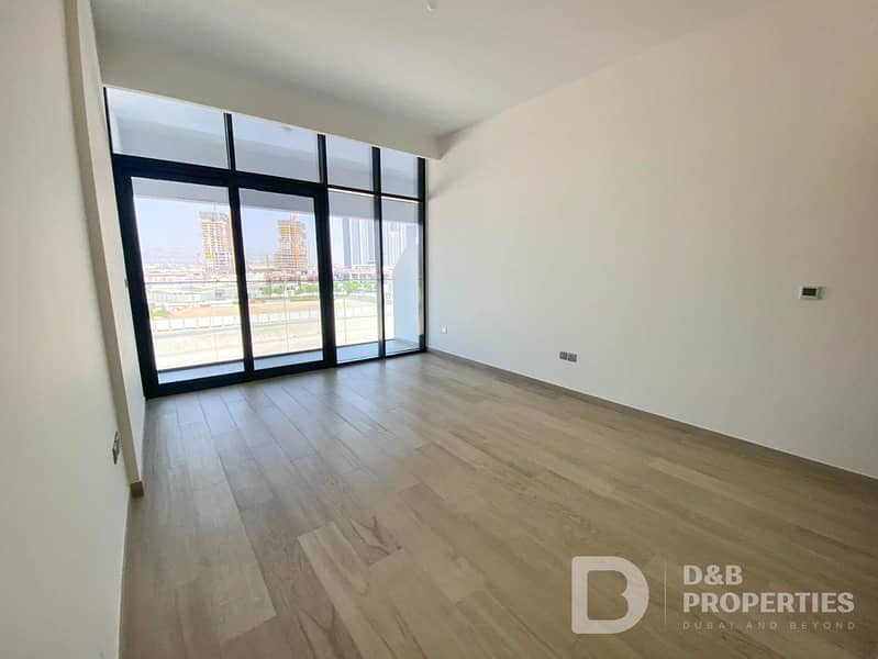 Vacant BURJ KHALIFA VIEW Brand New