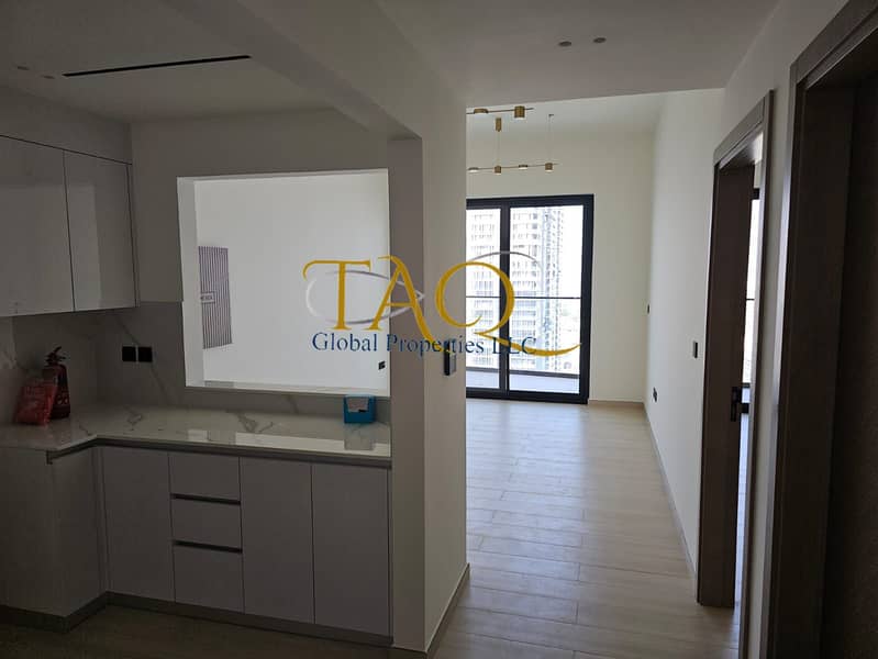 1 BR Nice Layout Prime Location