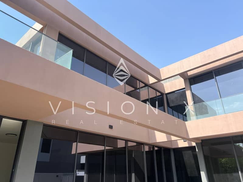 FamilyFriendly Retreat Modern 2Bedroom Townhouse at Sendian Masaar