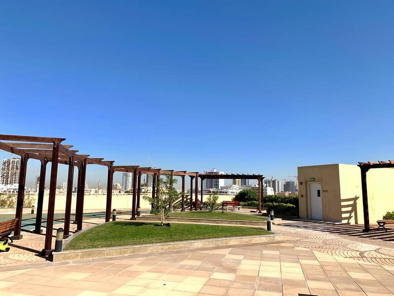 Well Maintained, Spacious ,Unfurnished 1 Bedroom Apartment for Rent