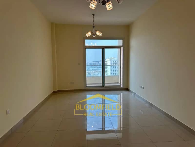 SPACIOUS TWO BEDROOM APARTMENT HIGH RISE BLG
