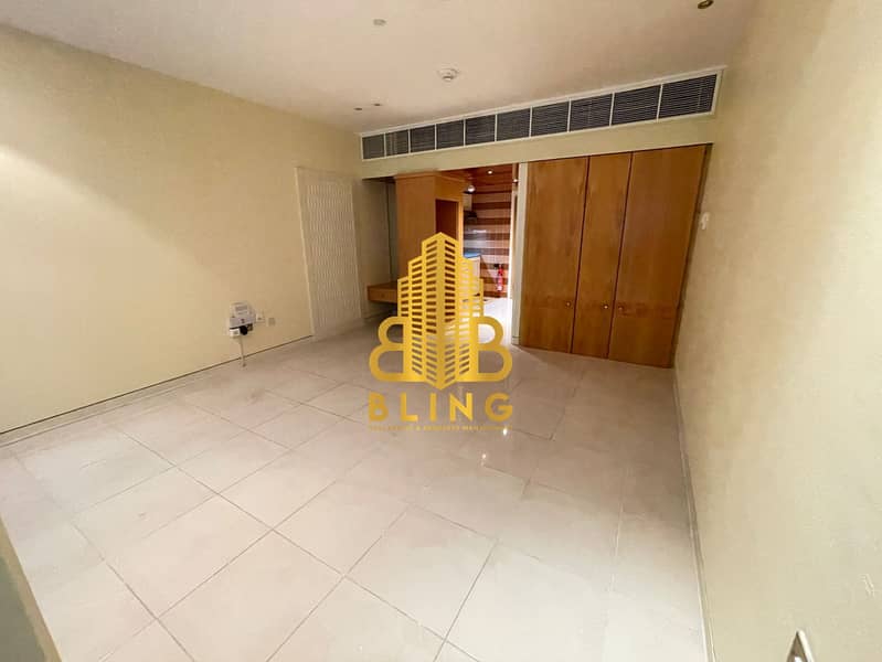 Alluring Studio Apartment With Gym & Pool