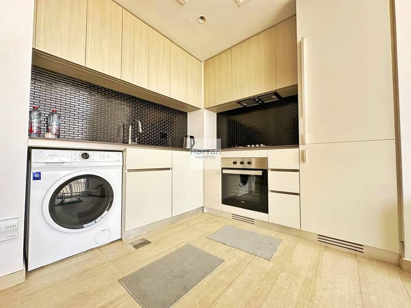 Furnished Kitchen Appliances 1 Bed Vacant