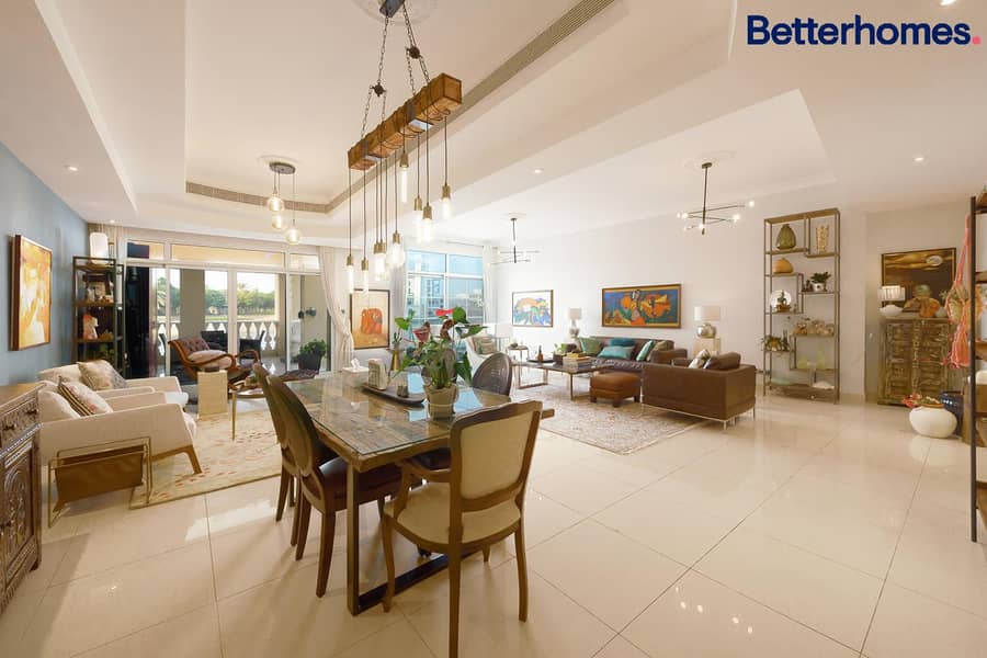 Stunning Lake View Terrace Spacious