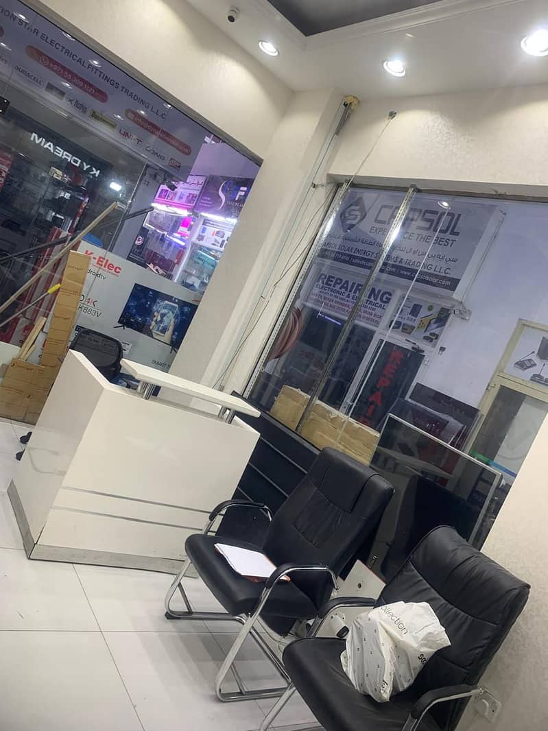 Fully Equipped & Furnished Spacious Camera/Laptop/ Shop for Rent In