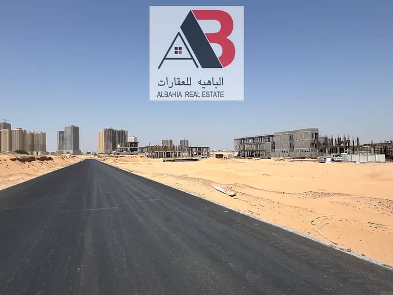 OPPOSITE MOSQUE \\ FREE TRANSFER \\ 1969 SQ FT \\ FREE HOLD LAND FOR