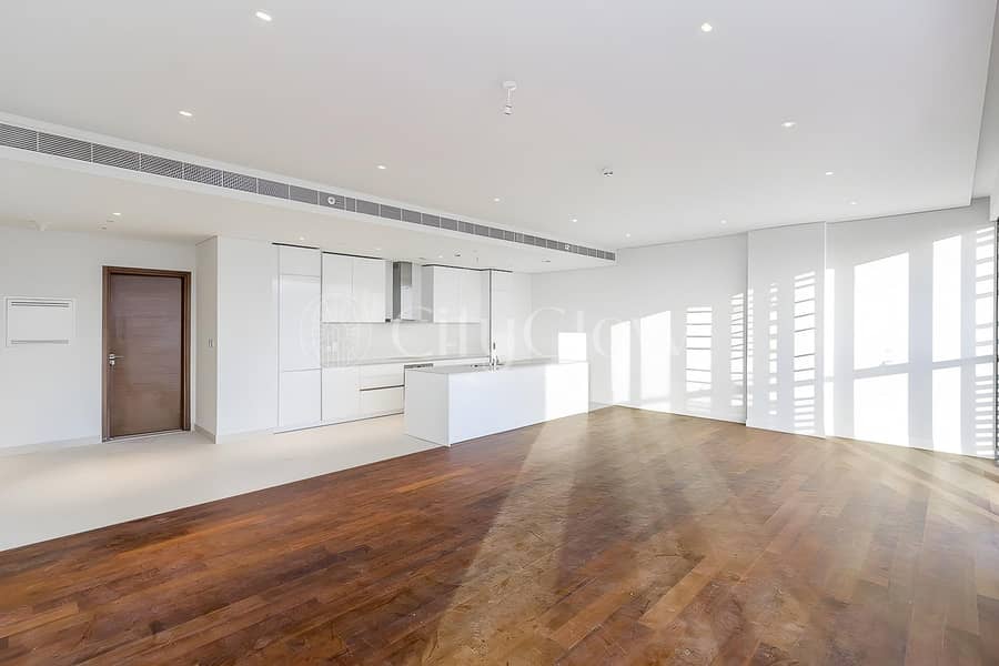 Sunny Corner Unit I Modern finishes I Vacant