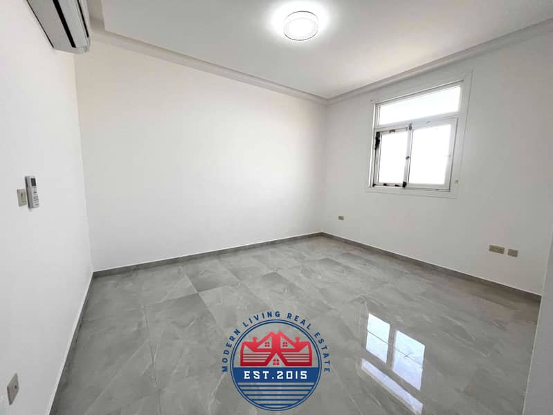 Outstanding 3 Bedrooms Townhouse (Mulhaq) with Private Entrance Front