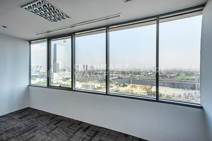 Fully Fitted Office Mid Floor DDA License