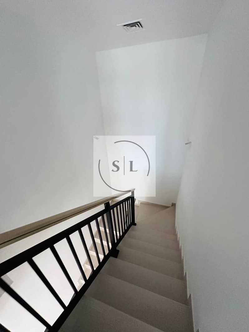 3Bed +Maid I Back Green Belt I Single Row