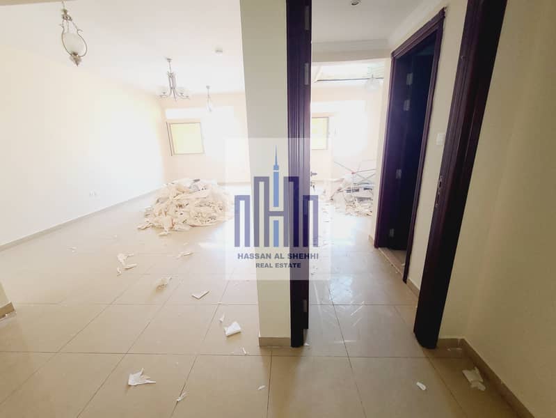 NO CASH DEPOSIT// SPACIOUS 1BHK APARTMENT// ON A VERY PRIME LOCATION