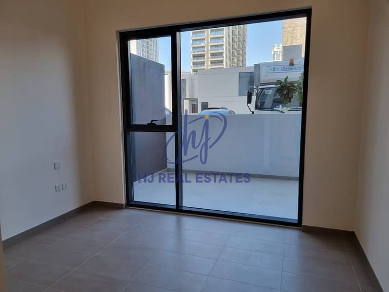 Exclusive 1Bedroom Apartment in Park Ridge Tower C Offered by HJ