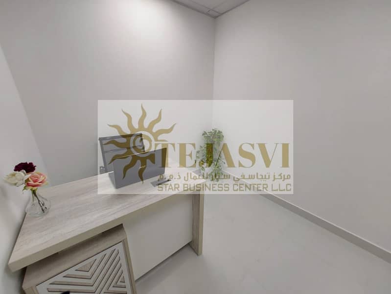 Beautiful Office for rent in Dubai direct from owner no commission