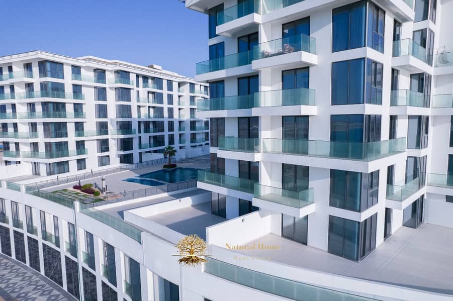 BEACHFRONT HIGH ROI LOMG PAYMENT PLAN FREEHOLD NO COMMISISON