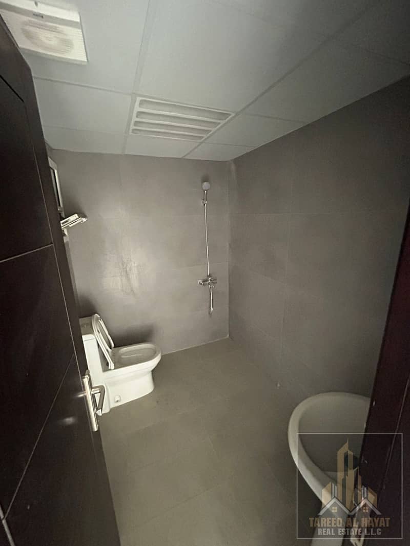 1 BHK FOR RENT IN JURF INDUSTRIAL 3