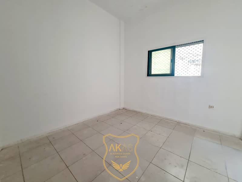 Spacious Huge 1 Bedroom Apartment For Rent Near Park