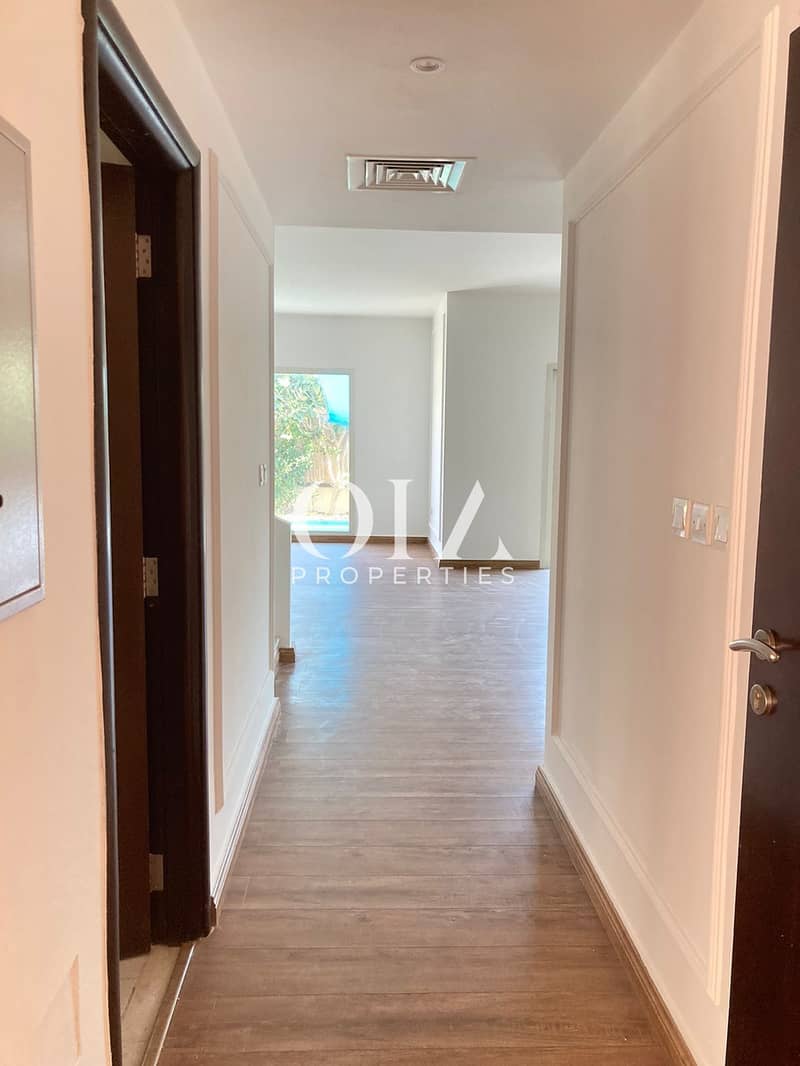 Single Row Front of Green spine North East Entrance Facing Closed