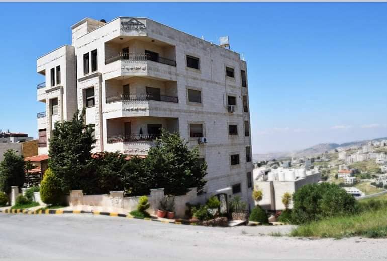 Apartment for Sale in Marj Al Hamam, Amman IDUIDP19 شقة مميزة