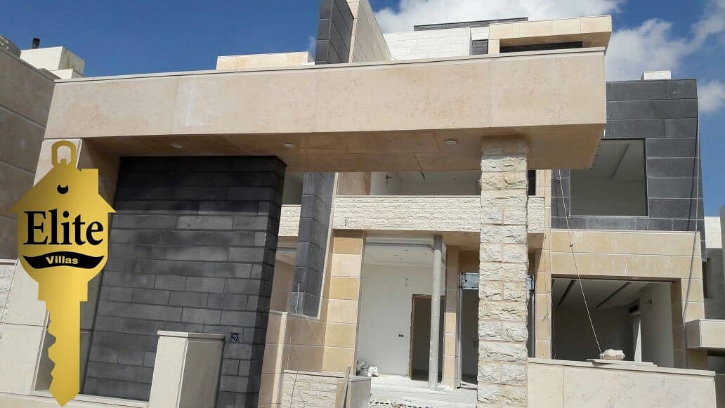 Villa for Sale in Abdun, Amman IDelitejo677 فيلا متلاصقه للبيع في