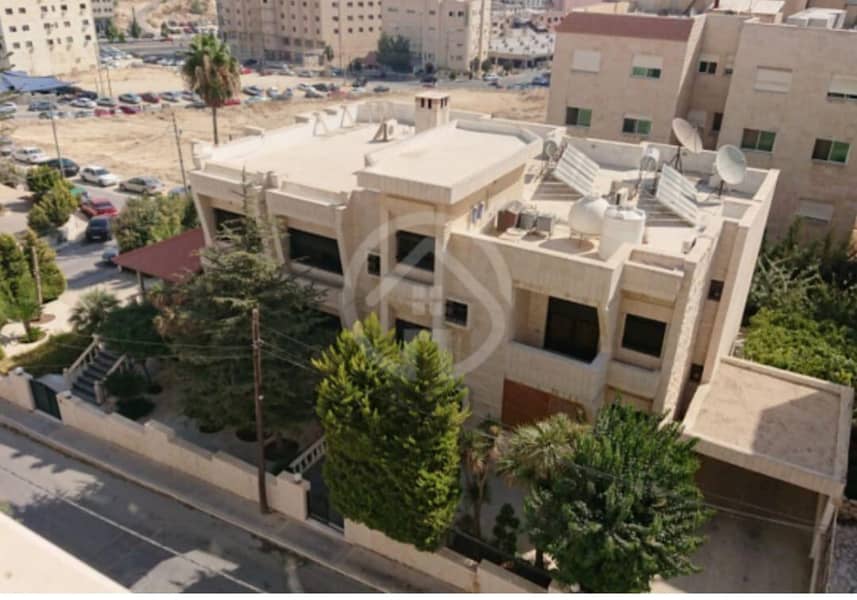 Villa for Sale in Sweileh, Amman IDWA23520 Semi Villa for sale in