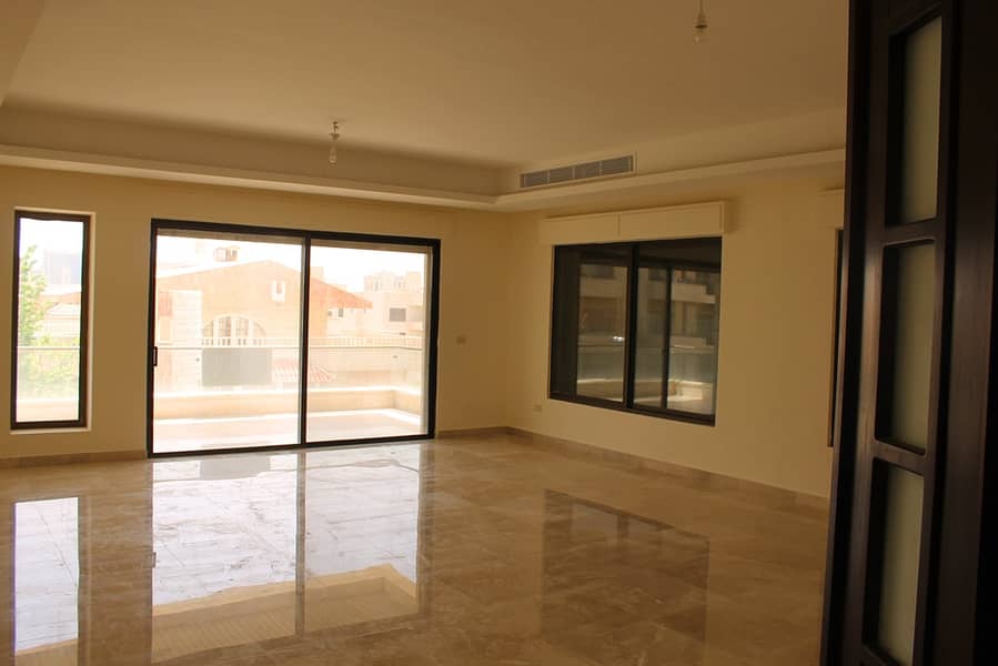 Apartment for Rent in Um Uthaynah, Amman IDDKT2713 شقة فارغة