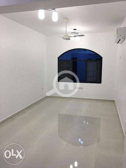 شقة للايجار دارسيت Flat Rent Darsait Bayut.om